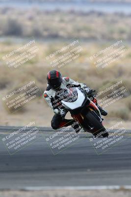 media/May-05-2025-Moto Forza (Mon) [[3c1838c5e5]]/2-B Group/Session 3 (Turn 16)/